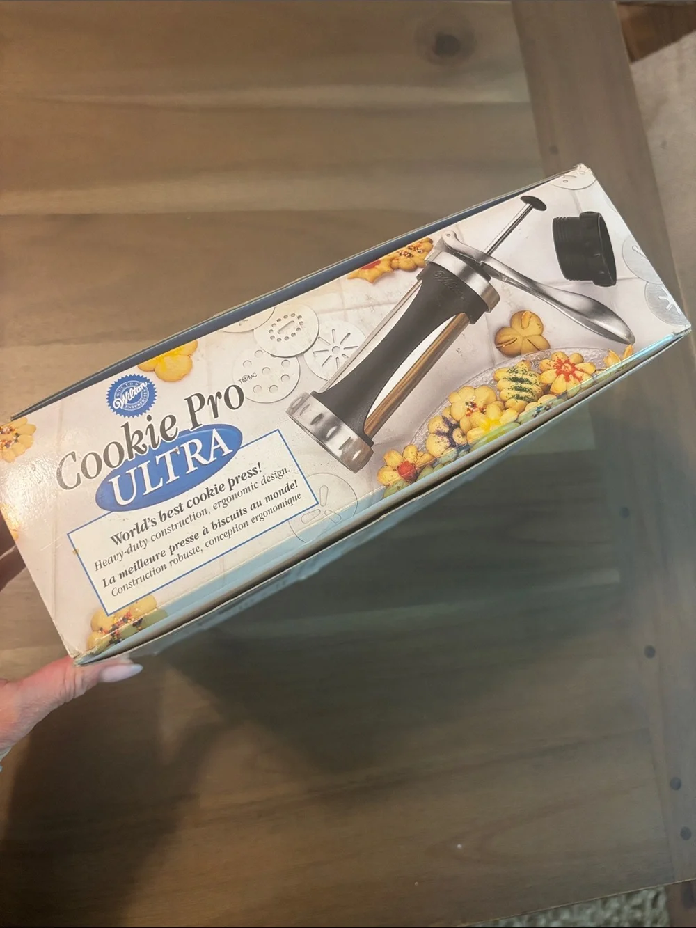 Wilton Cookie Pro Ultra Cookie Press - Black and Silver